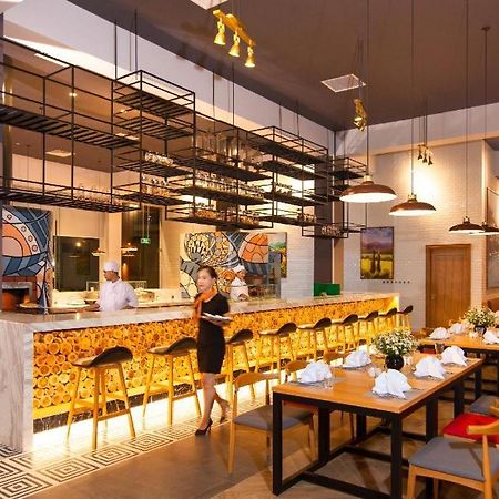Vinoasis Phu Quoc Hotel Биен Хоа Екстериор снимка