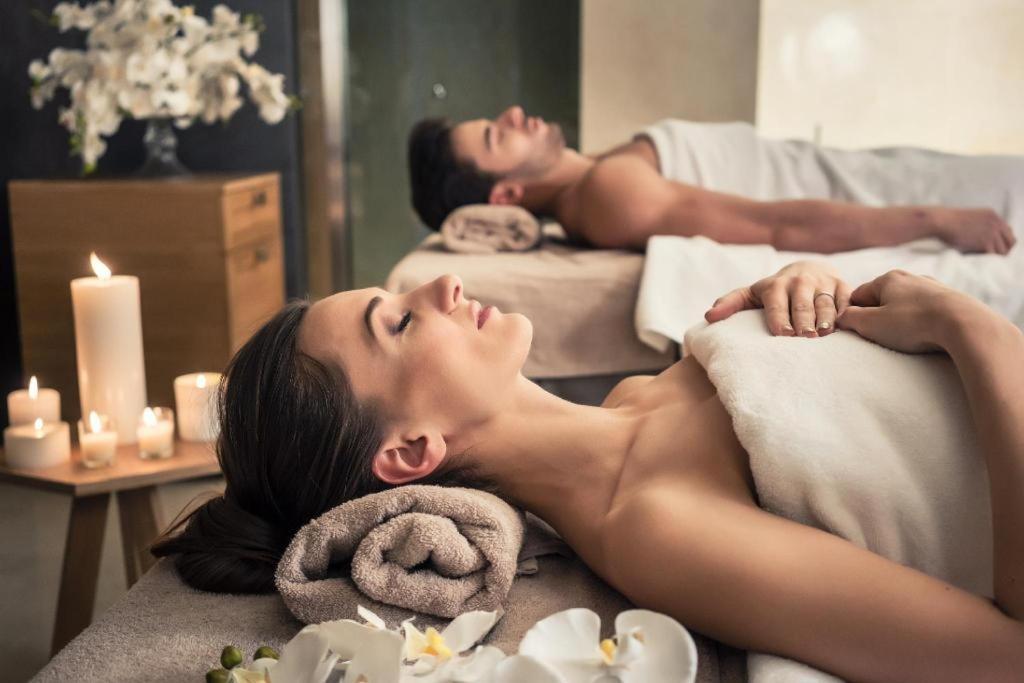 Vinoasis Phu Quoc Hotel Биен Хоа Екстериор снимка